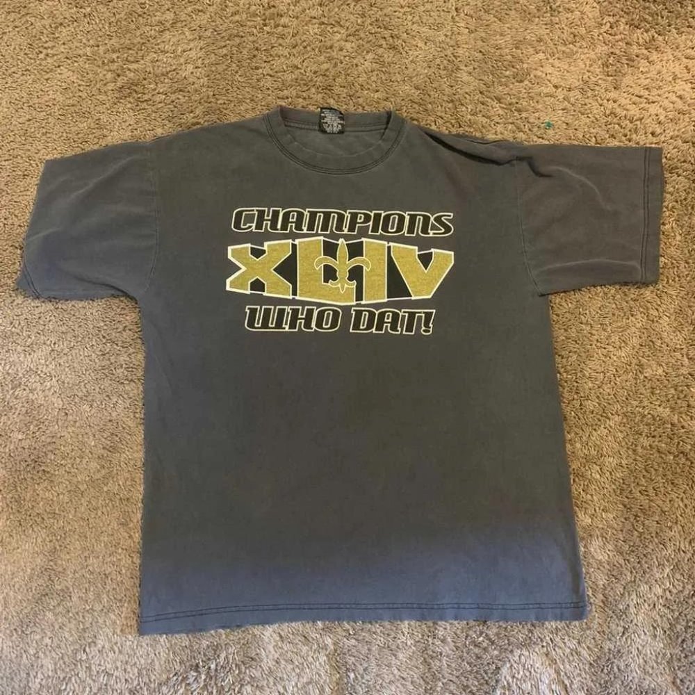 NFL × Streetwear × Vintage Vintage New Orleans Saints “Championship” Shirt 00s